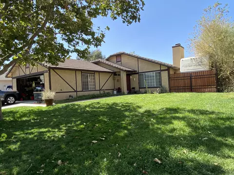 45229 18th St E, Lancaster, CA 93535 photo 2