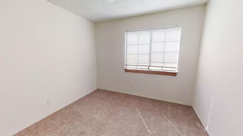 44010 E 4th Street St, Lancaster, CA 93535 photo 4