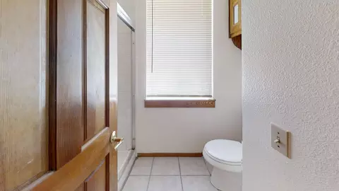44010 E 4th Street St, Lancaster, CA 93535 photo 9
