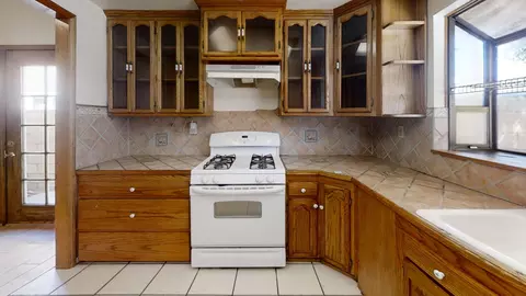 44010 E 4th Street St, Lancaster, CA 93535 photo 11