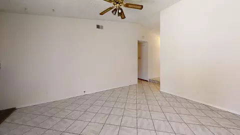 44010 E 4th Street St, Lancaster, CA 93535 photo 14