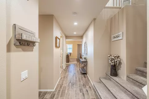 43824 Catsue Pl, Lancaster, CA 93536 photo 4