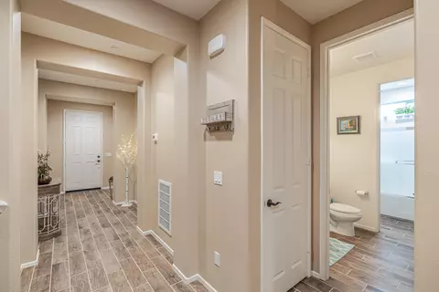 43824 Catsue Pl, Lancaster, CA 93536 photo 5
