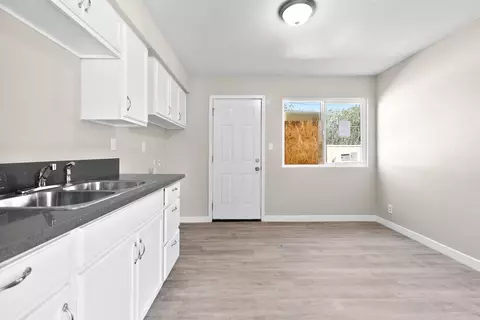 38928 9th St E, Palmdale, CA 93550 photo 31