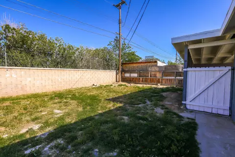 38928 9th St E, Palmdale, CA 93550 photo 39