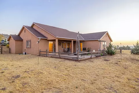27401 Kelso Ct, Tehachapi, CA 93561 photo 14