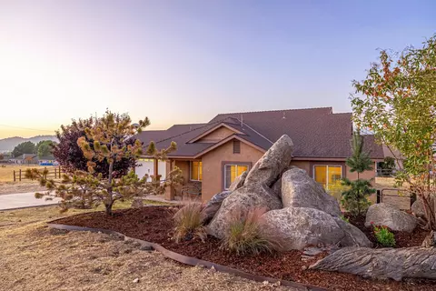 27401 Kelso Ct, Tehachapi, CA 93561 photo 16