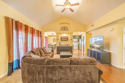 27401 Kelso Ct, Tehachapi, CA 93561 photo 21
