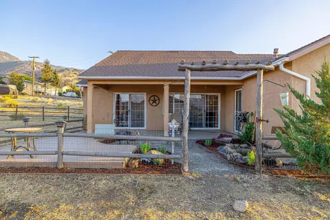 27401 Kelso Ct, Tehachapi, CA 93561 photo 12