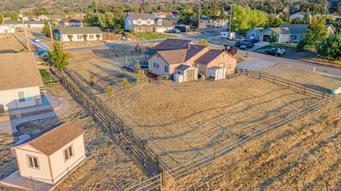 27401 Kelso Ct, Tehachapi, CA 93561 photo 47