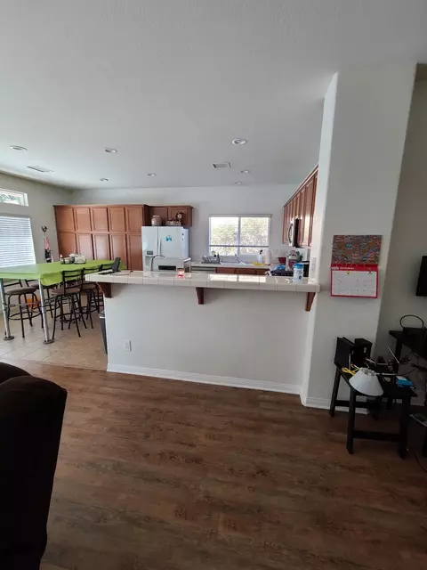 43135 Ruth Ln, Lancaster, CA 93536 photo 9