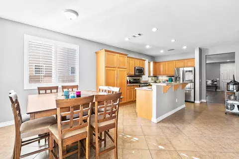 1714 Imperial St, Lancaster, CA 93534 photo 8
