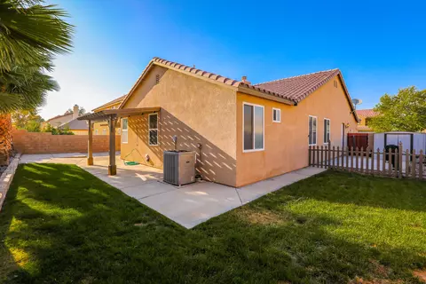 1714 Imperial St, Lancaster, CA 93534 photo 22