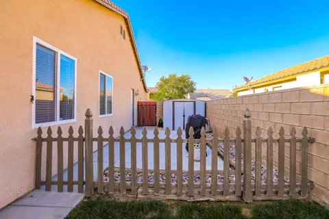 1714 Imperial St, Lancaster, CA 93534 photo 20