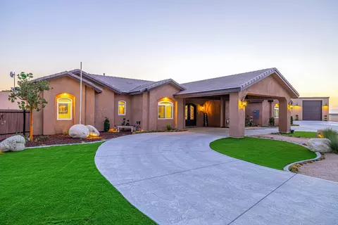 43901 Appaloosa Dr, Lancaster, CA 93536 photo 1