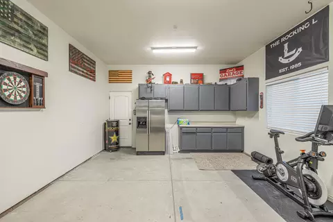 43901 Appaloosa Dr, Lancaster, CA 93536 photo 28