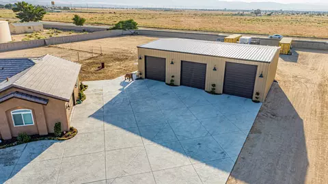 43901 Appaloosa Dr, Lancaster, CA 93536 photo 50