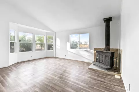 4400 Dobbs Rd, Mojave, CA 93501 photo 9