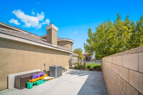 44823 Shad St, Lancaster, CA 93536 photo 46