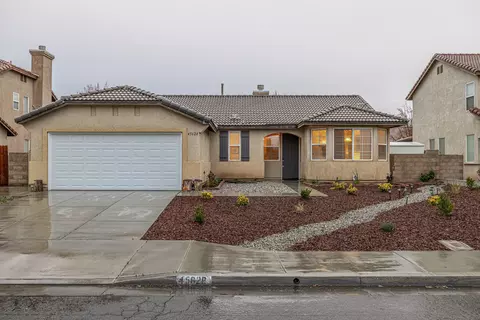45628 Coventry Ct, Lancaster, CA 93534 photo 2