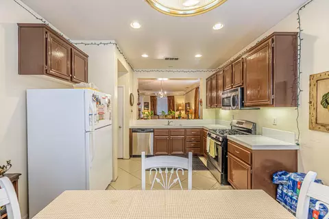 45628 Coventry Ct, Lancaster, CA 93534 photo 7