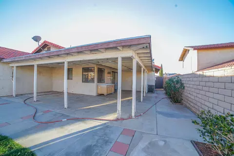 37032 Erick Ct, Palmdale, CA 93550 photo 16