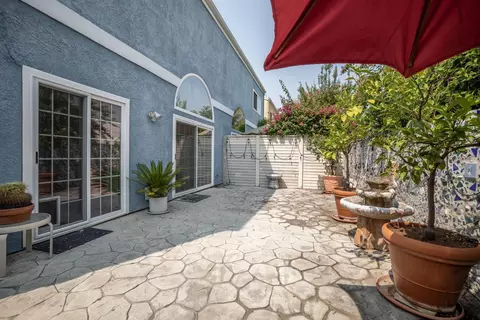 7332 Laura Ln, Reseda, CA 91335 photo 23