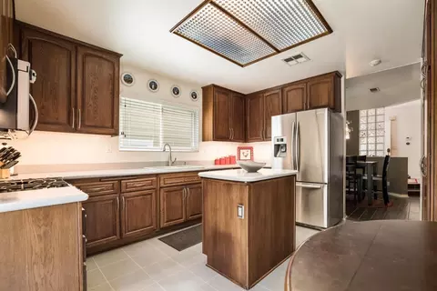 7332 Laura Ln, Reseda, CA 91335 photo 25