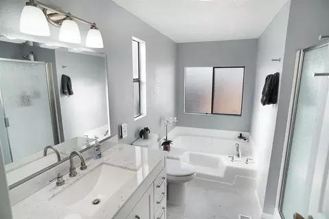 5651 W Ave M 2, Lancaster, CA 93536 photo 9