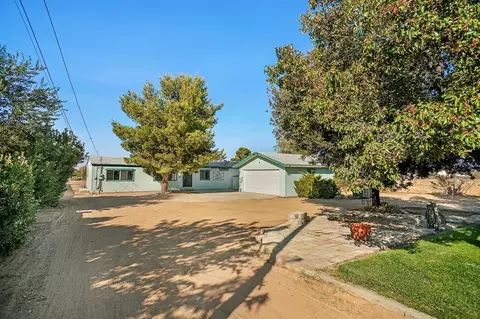5651 W Ave M 2, Lancaster, CA 93536 photo 4