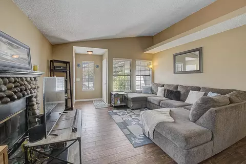 45846 York Pl, Lancaster, CA 93534 photo 5