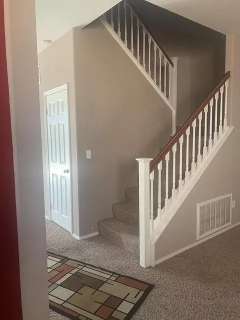 2762 Emerald Ln, Lancaster, CA 93535 photo 9
