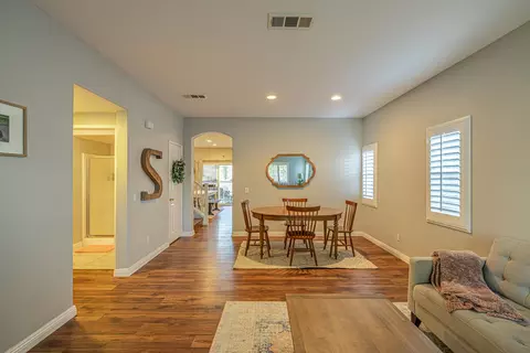 4714 Spice St, Lancaster, CA 93536 photo 3