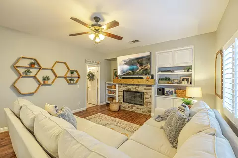 4714 Spice St, Lancaster, CA 93536 photo 10
