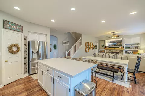 4714 Spice St, Lancaster, CA 93536 photo 8