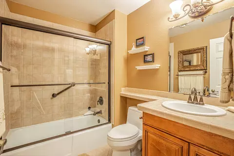 43749 Mona St, Lancaster, CA 93535 photo 10