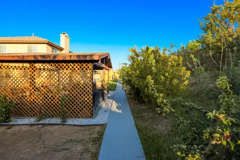 43829 Chaparral Dr, Lancaster, CA 93536 photo 34