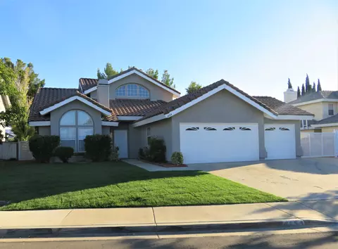 6004 Caleche Rd, Lancaster, CA 93536 photo 1