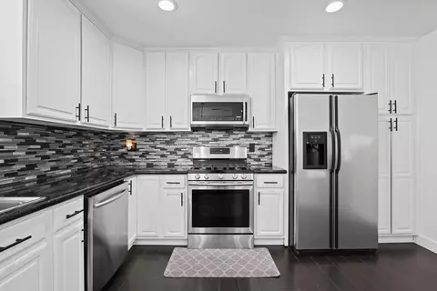 13344 Eustace St, Pacoima, CA 91331 photo 16