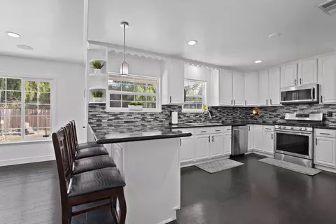 13344 Eustace St, Pacoima, CA 91331 photo 13