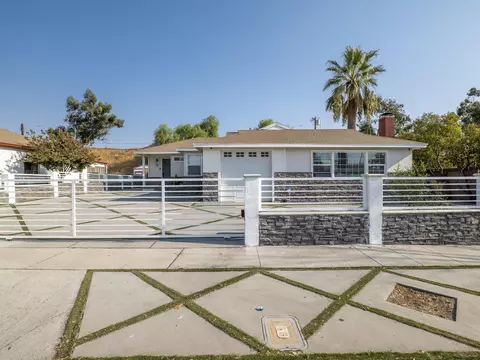 13344 Eustace St, Pacoima, CA 91331 photo 1