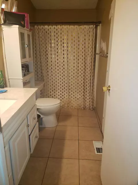 45111 25th St E #38, Lancaster, CA 93535 photo 17