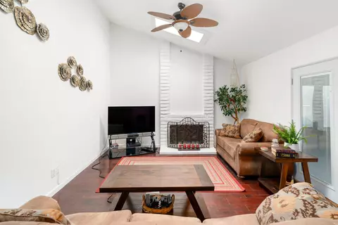 44302 Fig Ave, Lancaster, CA 93534 photo 9