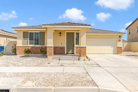 45030 Marbella St, Lancaster, CA 93536 photo 1