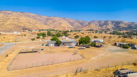 5330 Shannon Valley Rd, Acton, CA 93510 photo 2