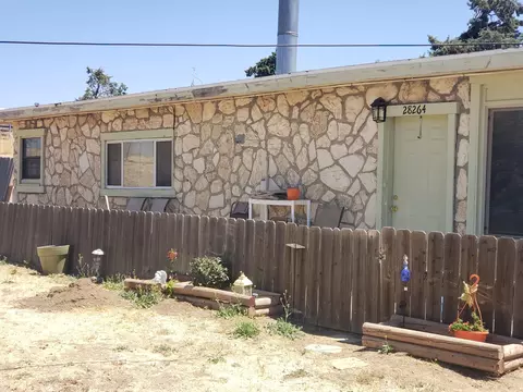 28264 Griffin St, Tehachapi, CA 93561 photo 3