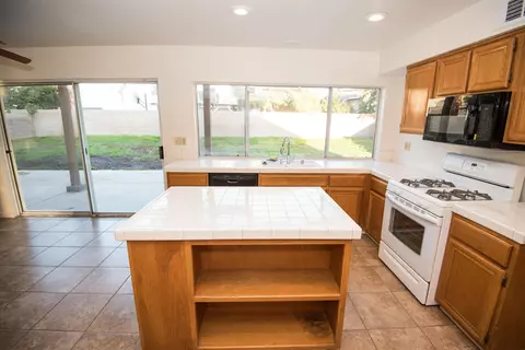 40418 Elderberry Ct, Palmdale, CA 93551 photo 10