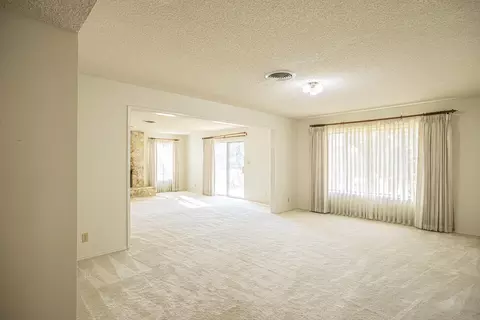 21600 Sunnybrook Dr, Tehachapi, CA 93561 photo 5