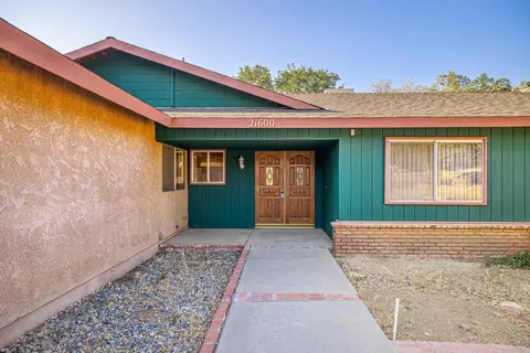 21600 Sunnybrook Dr, Tehachapi, CA 93561 photo 3