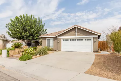 6159 Treehaven Ct, Lancaster, CA 93536 photo 5